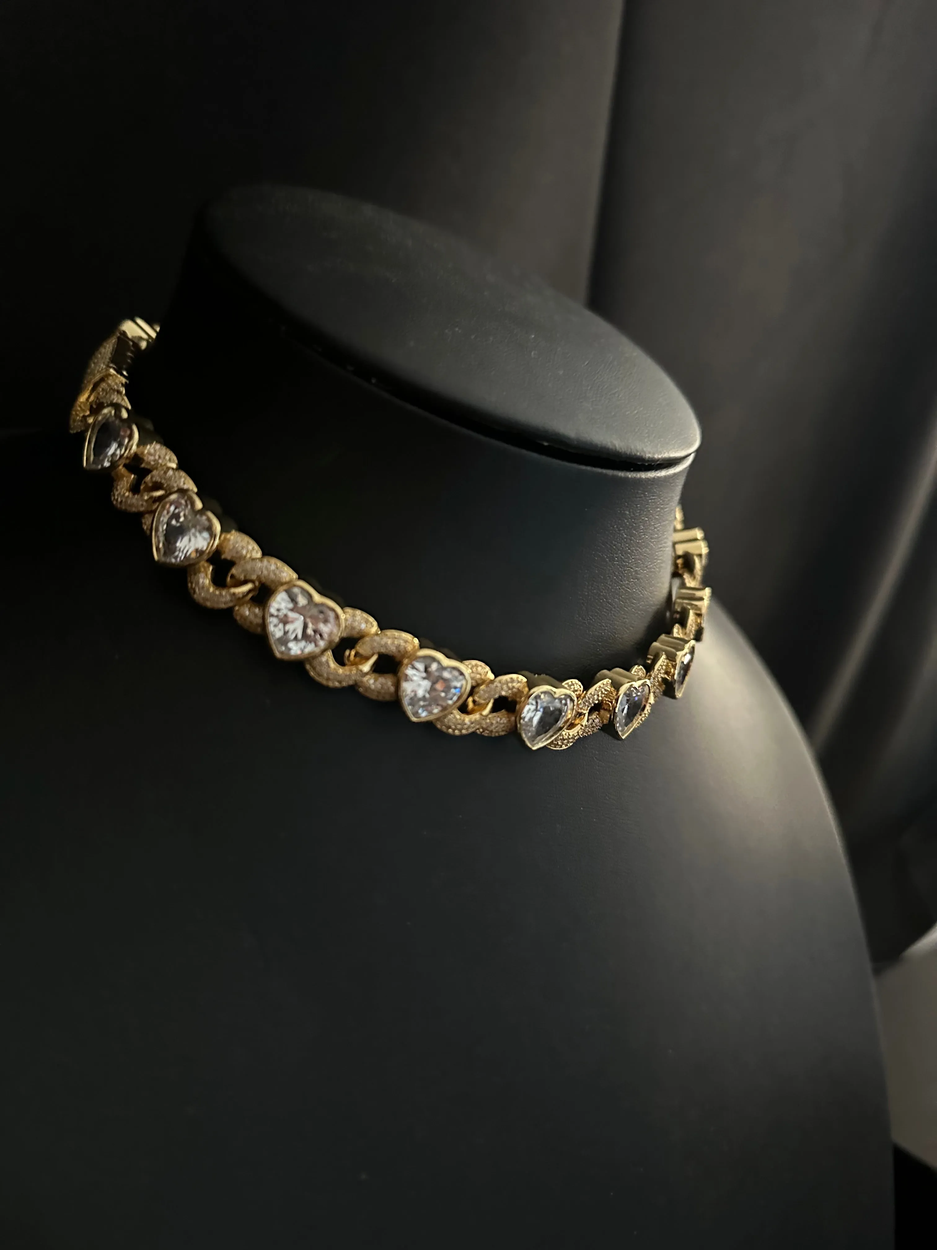 15mm Heart Choker - Gold