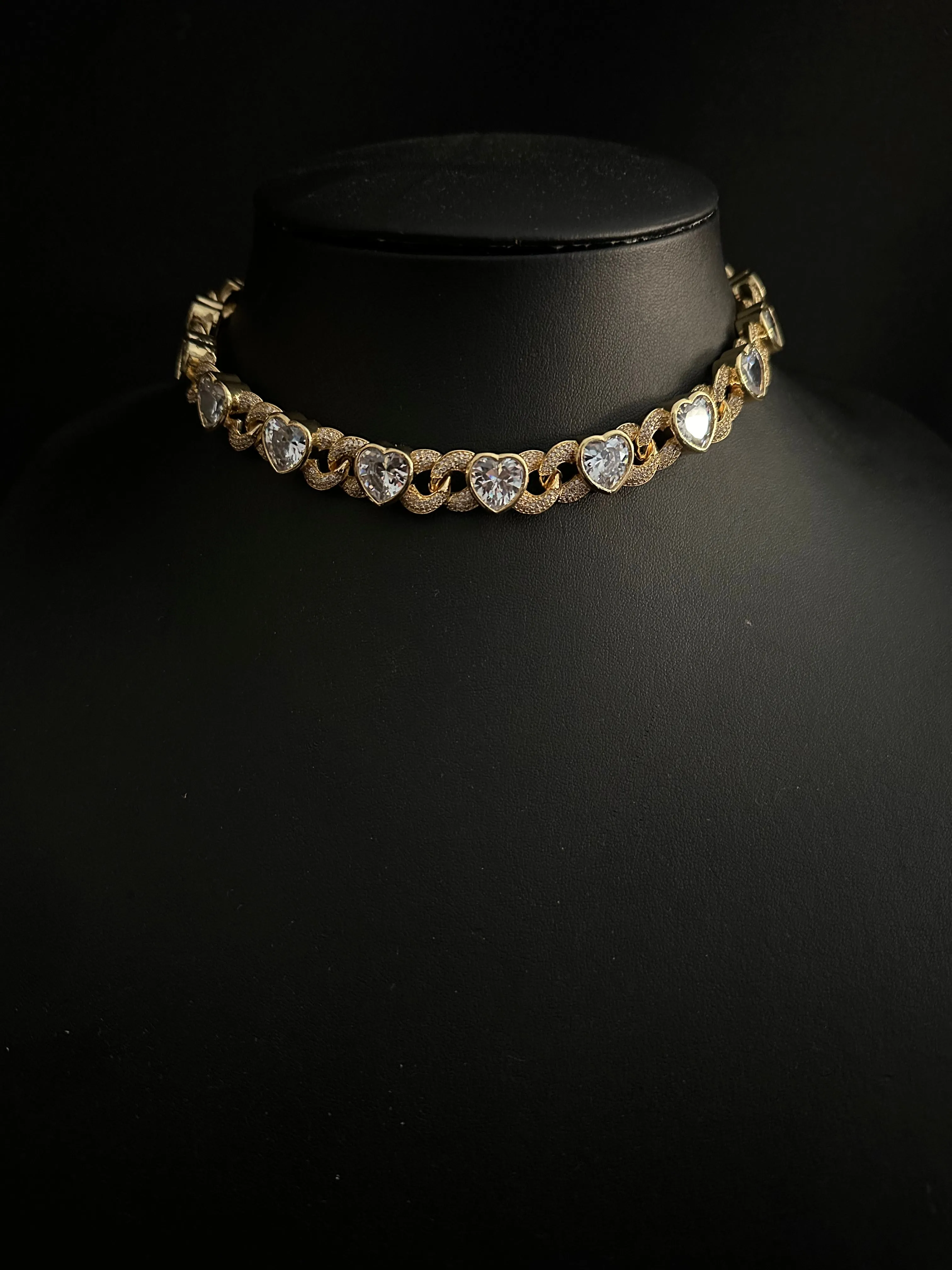 15mm Heart Choker - Gold