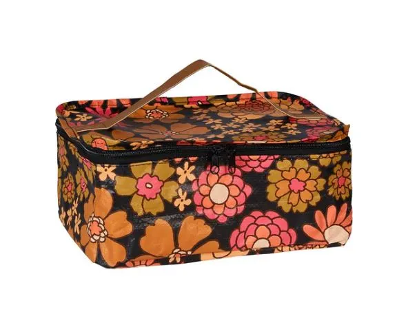 Flower Power Picnicware